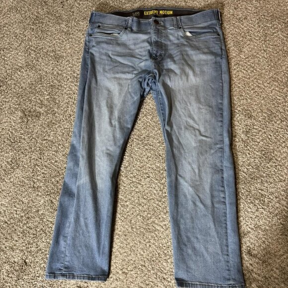 Lee Extreme Motion Jeans Mens 40x29 Light Blue Slim Fit Straight Stretch Denim - Picture 1 of 8